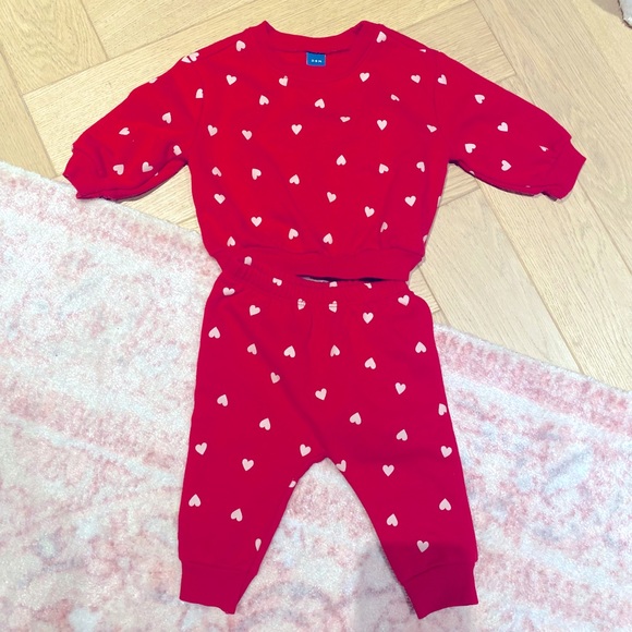 Hearts tracksuit - Picture 1 of 4